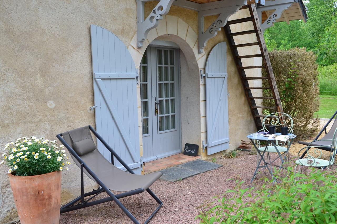 Maison D'Hotes La Chouanniere Les Bois-d'Anjou Exterior photo