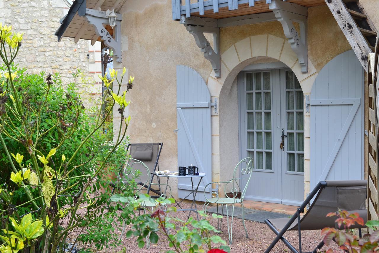 Maison D'Hotes La Chouanniere Les Bois-d'Anjou Exterior photo